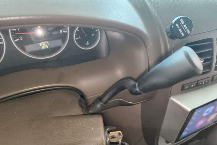 Used Buick GL8 2012 2.4L BASE Comfort Edition Gear Lever
