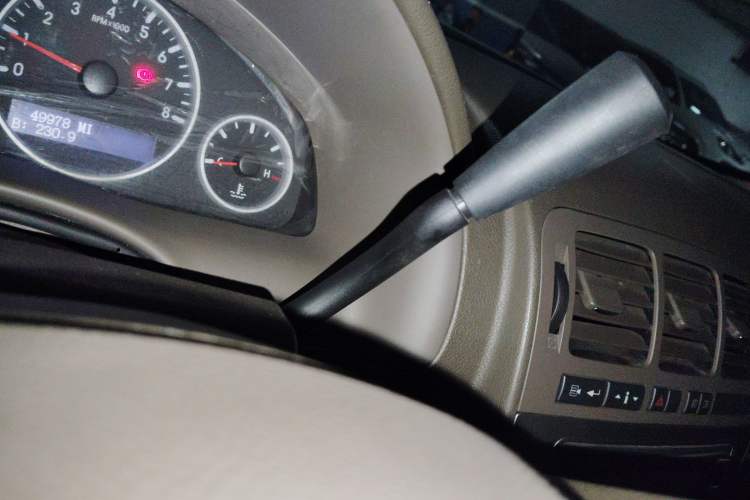 Used Buick GL8 2012 2.4L BASE Comfort Edition Gear Lever
