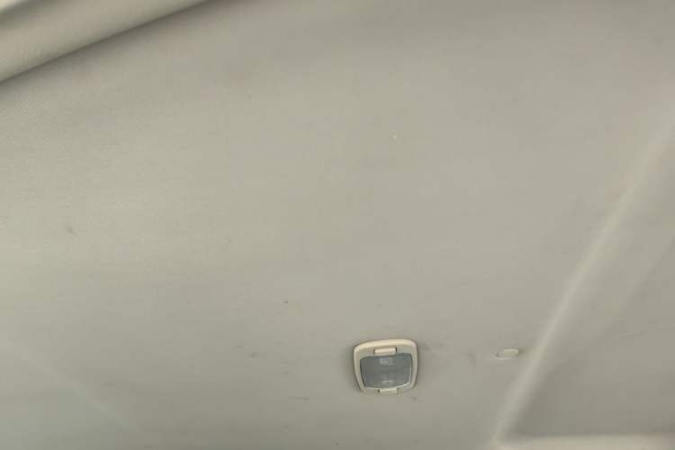 Used Buick GL8 2012 2.4L BASE Comfort Edition Headliner