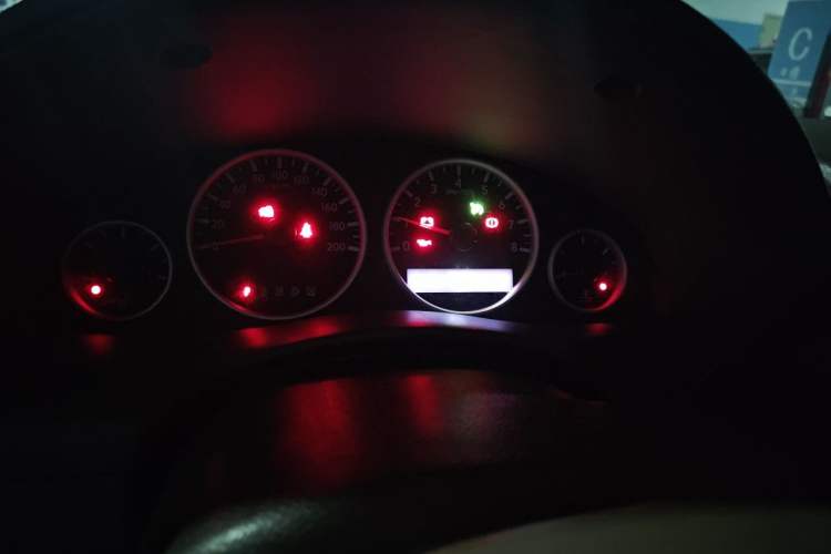 Used Buick GL8 2012 2.4L BASE Comfort Edition Instrument Cluster