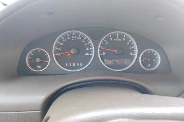 Used Buick GL8 2012 2.4L BASE Comfort Edition Instrument Cluster