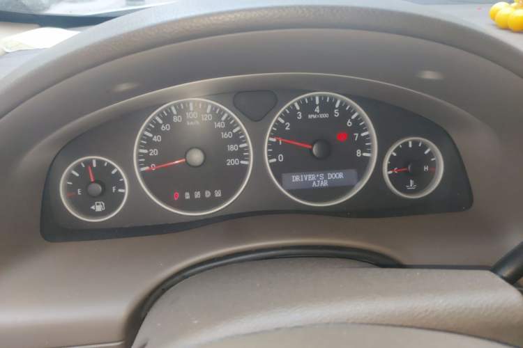 Used Buick GL8 2012 2.4L BASE Comfort Edition Instrument Cluster
