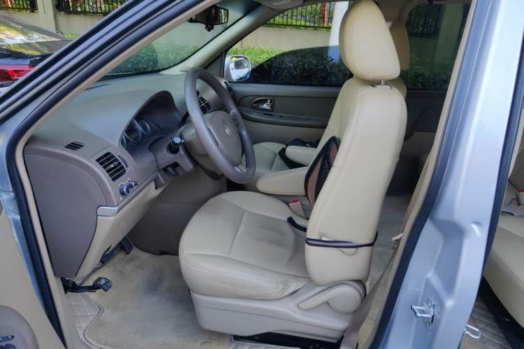 Used Buick GL8 2012 2.4L BASE Comfort Edition Left Front Seat