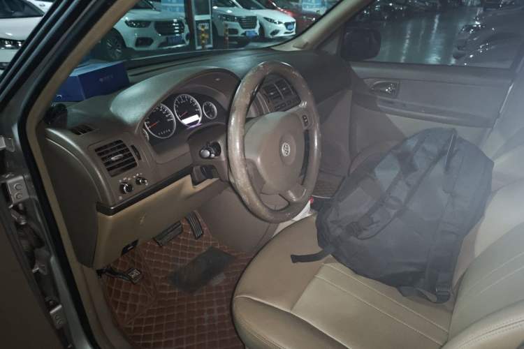 Used Buick GL8 2012 2.4L BASE Comfort Edition Left Front Seat