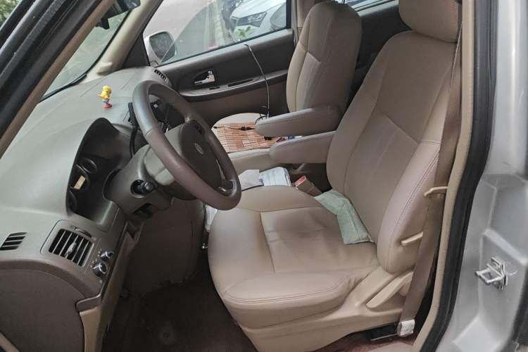 Used Buick GL8 2012 2.4L BASE Comfort Edition Left Front Seat