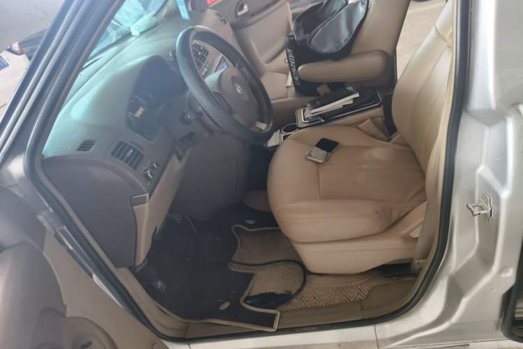 Used Buick GL8 2012 2.4L BASE Comfort Edition Left Front Seat