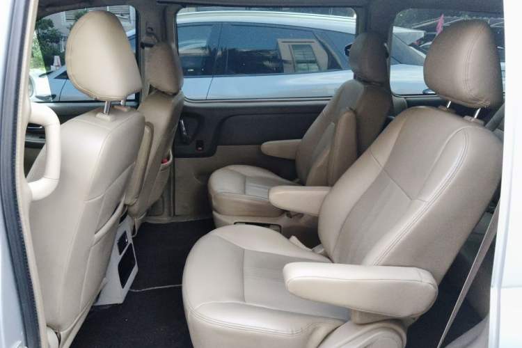 Used Buick GL8 2012 2.4L BASE Comfort Edition Left Rear Seat