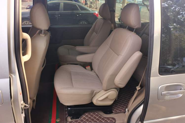 Used Buick GL8 2012 2.4L BASE Comfort Edition Left Rear Seat