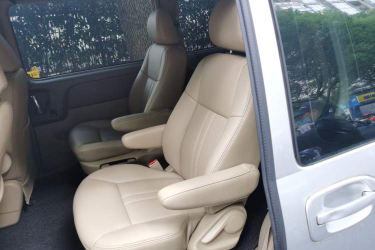 Used Buick GL8 2012 2.4L BASE Comfort Edition Left Rear Seat