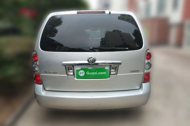 Used Buick GL8 2012 2.4L BASE Comfort Edition Rear