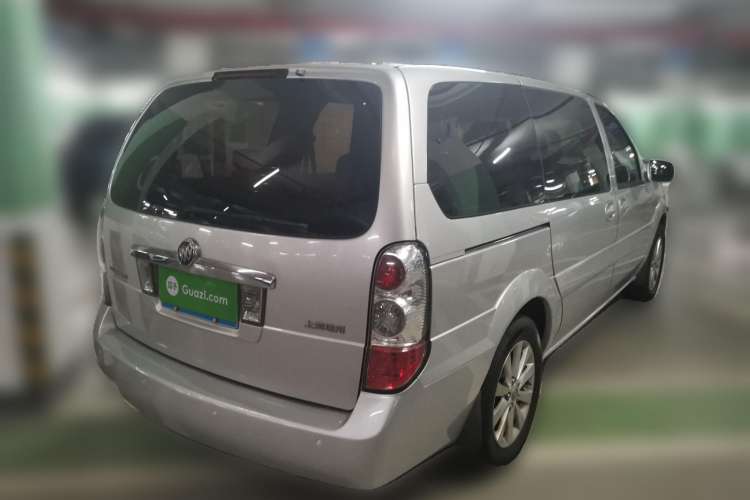 Used Buick GL8 2012 2.4L BASE Comfort Edition Rear Right 45 Deg