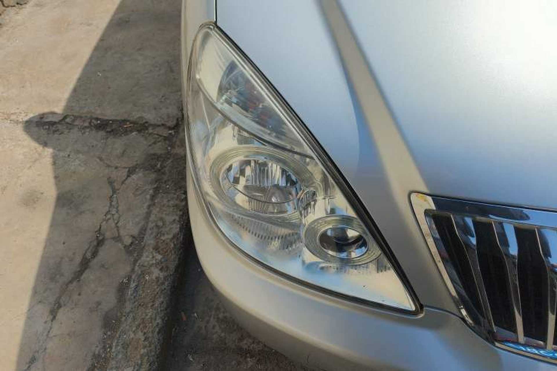 Used Buick GL8 2012 2.4L BASE Comfort Edition Right Front Headlight