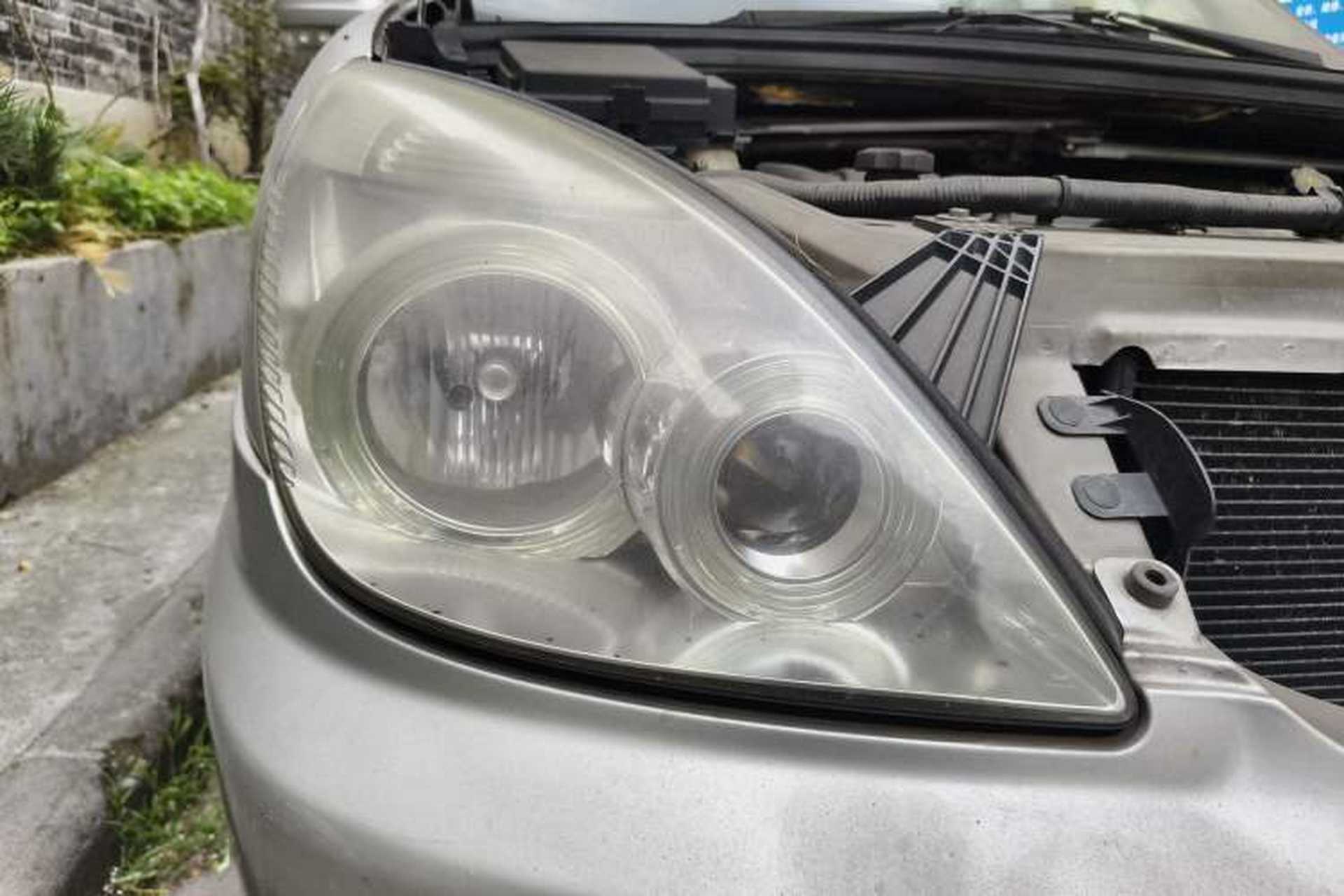 Used Buick GL8 2012 2.4L BASE Comfort Edition Right Front Headlight