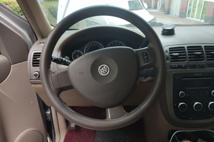 Used Buick GL8 2012 2.4L BASE Comfort Edition Steering Wheel