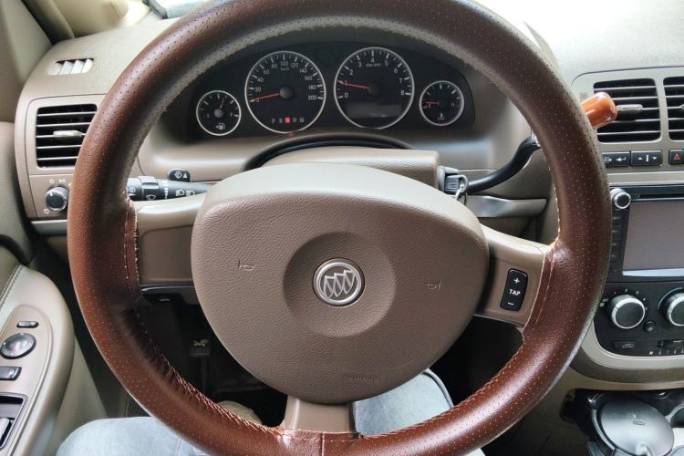 Used Buick GL8 2012 2.4L BASE Comfort Edition Steering Wheel
