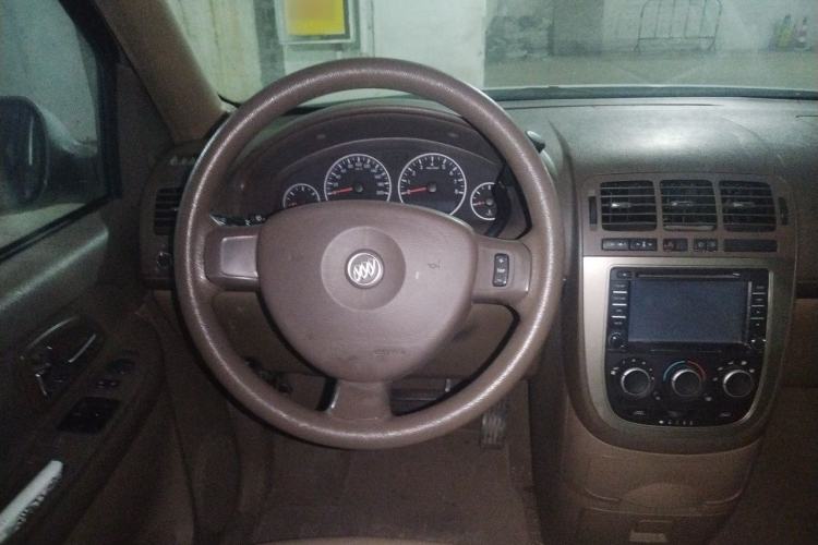 Used Buick GL8 2012 2.4L BASE Comfort Edition Steering Wheel