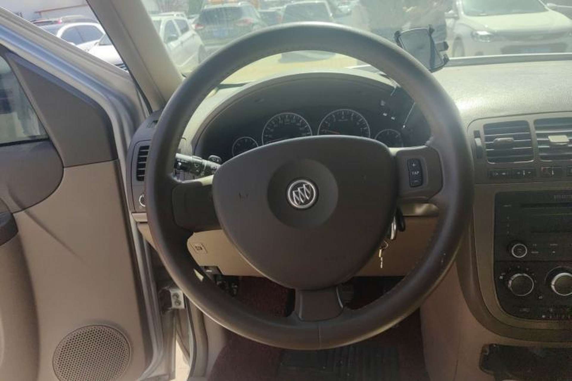Used Buick GL8 2012 2.4L BASE Comfort Edition Steering Wheel