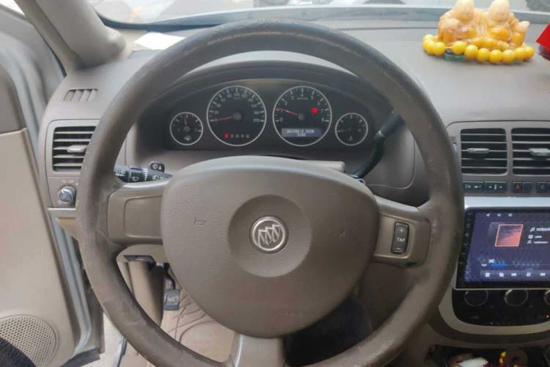 Used Buick GL8 2012 2.4L BASE Comfort Edition Steering Wheel
