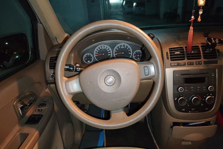 Used Buick GL8 2012 2.4L BASE Comfort Edition Steering Wheel