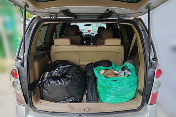 Used Buick GL8 2012 2.4L BASE Comfort Edition Trunk