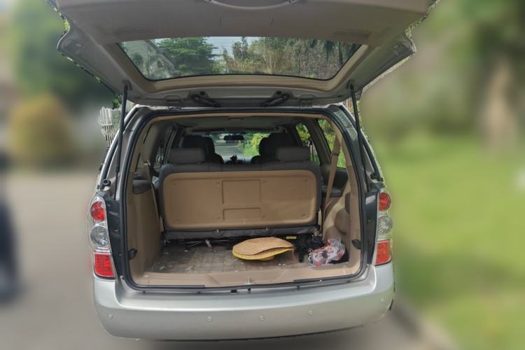 Used Buick GL8 2012 2.4L BASE Comfort Edition Trunk
