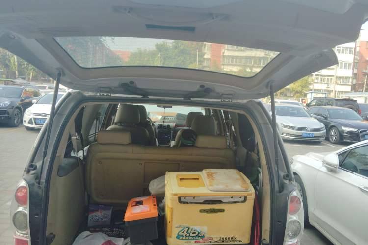 Used Buick GL8 2012 2.4L BASE Comfort Edition Trunk