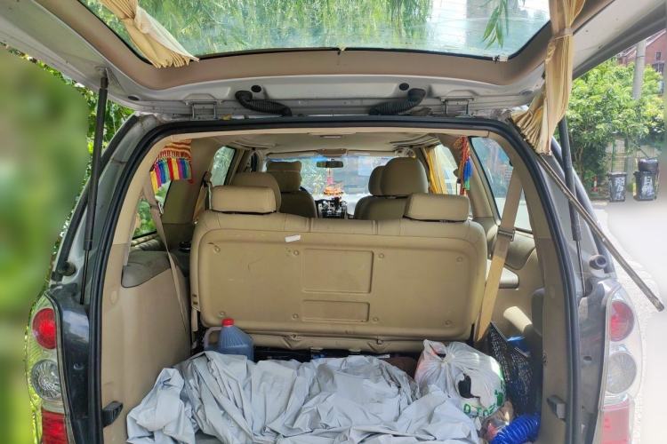 Used Buick GL8 2012 2.4L BASE Comfort Edition Trunk