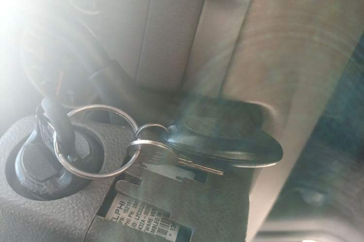 Used Buick GL8 2012 2.4L BASE Comfort Edition Vehicle Key