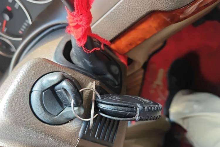 Used Buick GL8 2012 2.4L BASE Comfort Edition Vehicle Key