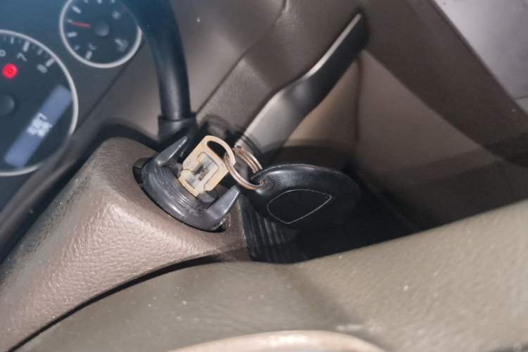 Used Buick GL8 2012 2.4L BASE Comfort Edition Vehicle Key