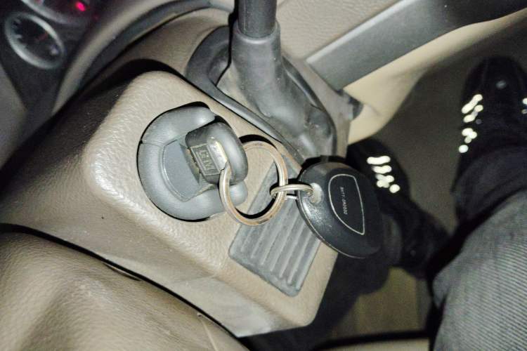 Used Buick GL8 2012 2.4L BASE Comfort Edition Vehicle Key