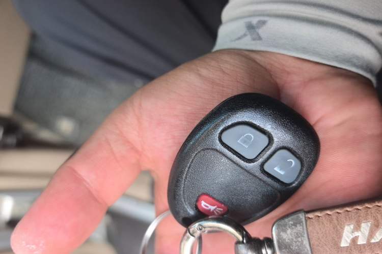 Used Buick GL8 2012 2.4L BASE Comfort Edition Vehicle Key