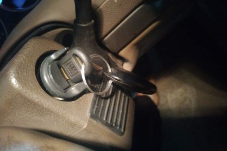 Used Buick GL8 2012 2.4L BASE Comfort Edition Vehicle Key