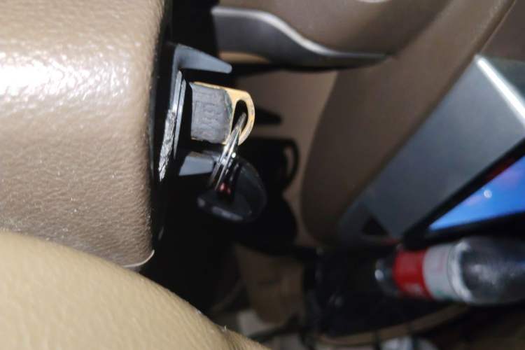 Used Buick GL8 2012 2.4L BASE Comfort Edition Vehicle Key