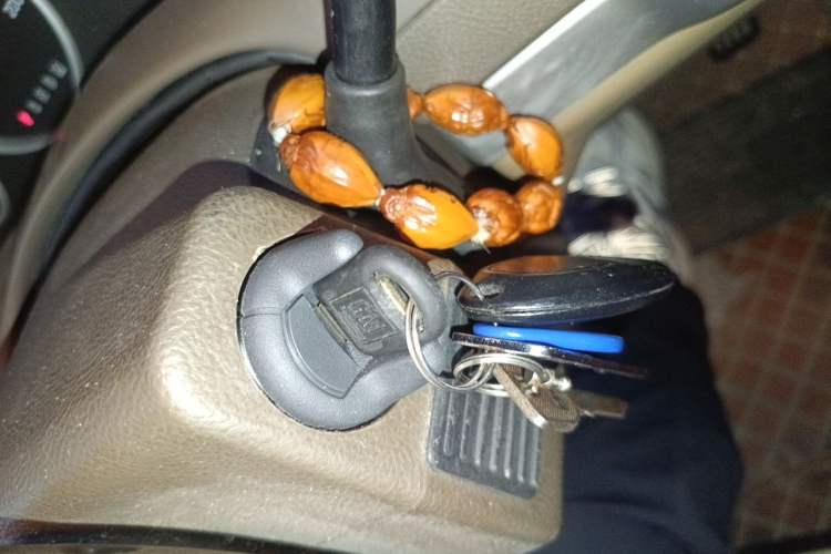 Used Buick GL8 2012 2.4L BASE Comfort Edition Vehicle Key