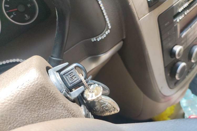 Used Buick GL8 2012 2.4L BASE Comfort Edition Vehicle Key
