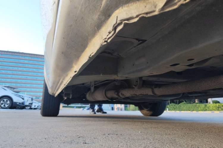 Used Buick GL8 2012 2.4L BASE Comfort Edition Chassis Front Right