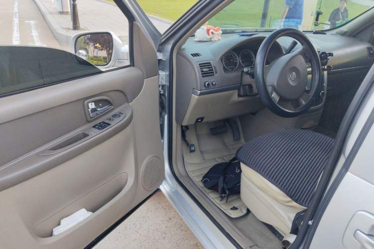 Used Buick GL8 2012 2.4L BASE Comfort Edition Driver Seat
