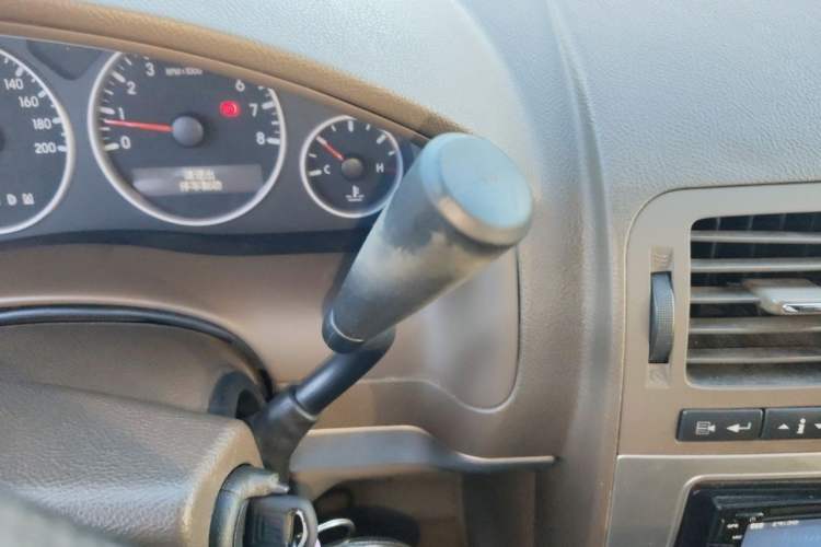 Used Buick GL8 2012 2.4L BASE Comfort Edition Gear Lever