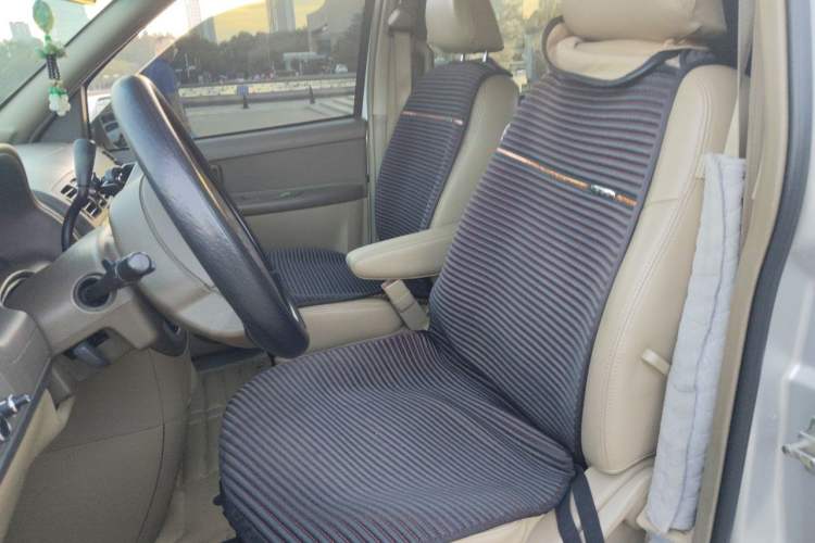 Used Buick GL8 2012 2.4L BASE Comfort Edition Left Front Seat
