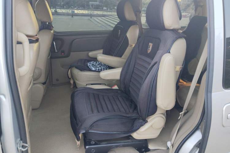 Used Buick GL8 2012 2.4L BASE Comfort Edition Left Rear Seat