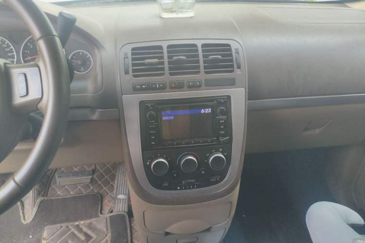 Used Buick GL8 2013 2.4L Comfort Edition Audio And AC Panel