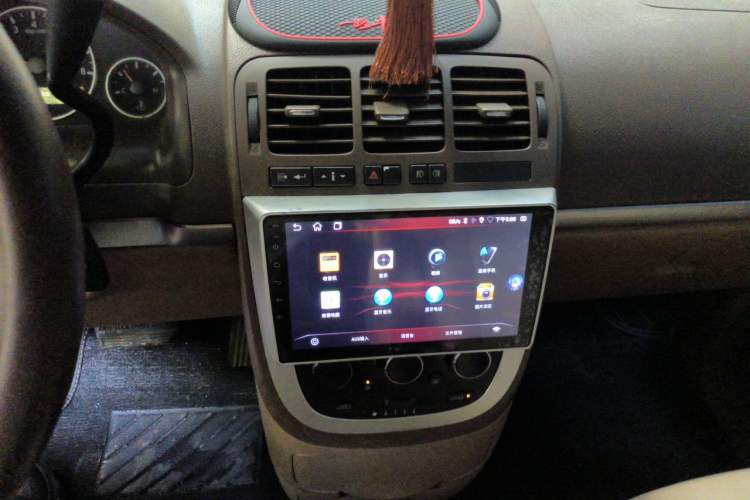 Used Buick GL8 2013 2.4L Comfort Edition Audio And AC Panel