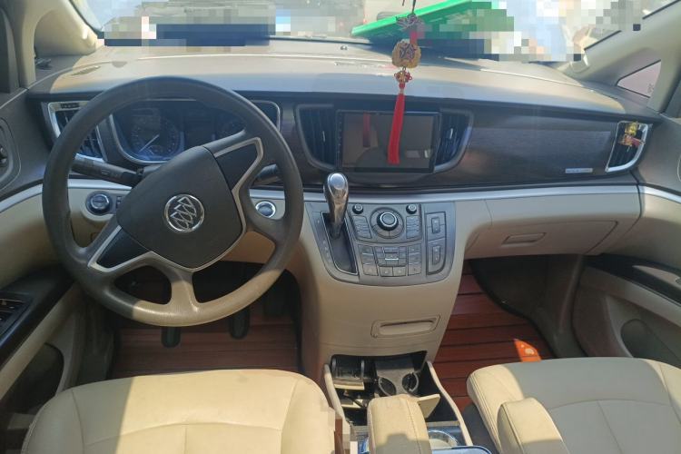 Used Buick GL8 2013 2.4L CT Luxury Business Comfort Edition Center Console