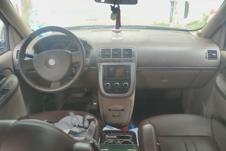 Used Buick GL8 2013 2.4L Comfort Edition Center Console