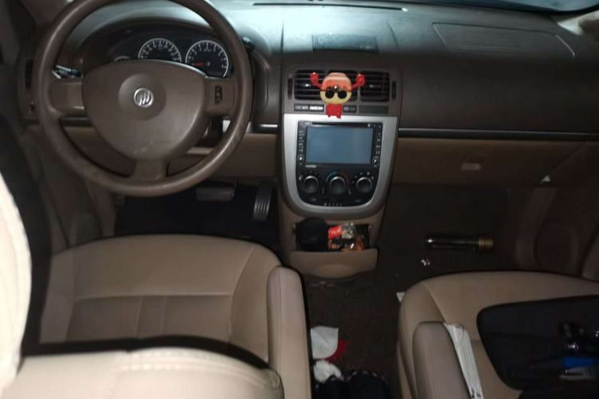 Used Buick GL8 2013 2.4L Comfort Edition Center Console