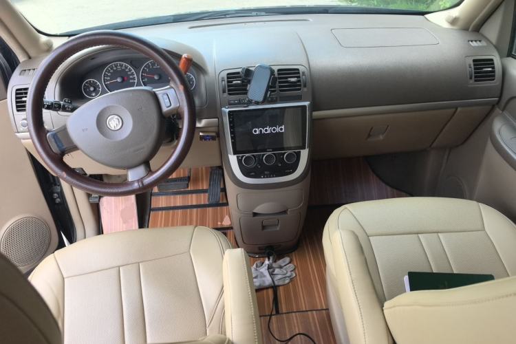 Used Buick GL8 2013 2.4L Comfort Edition Center Console