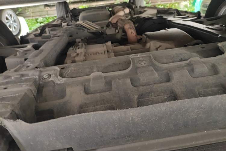 Used Buick GL8 2013 2.4L Comfort Edition Chassis Front
