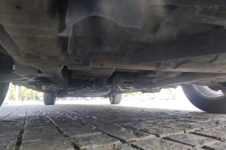 Used Buick GL8 2013 2.4L Classic Edition Chassis Front