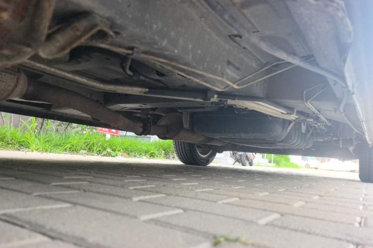Used Buick GL8 2013 2.4L Comfort Edition Chassis Front Left
